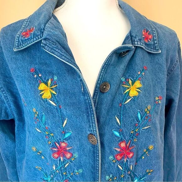 Bobbie Brooks Vintage Embroidered Denim Shirt Size Medium - Picture 6 of 7